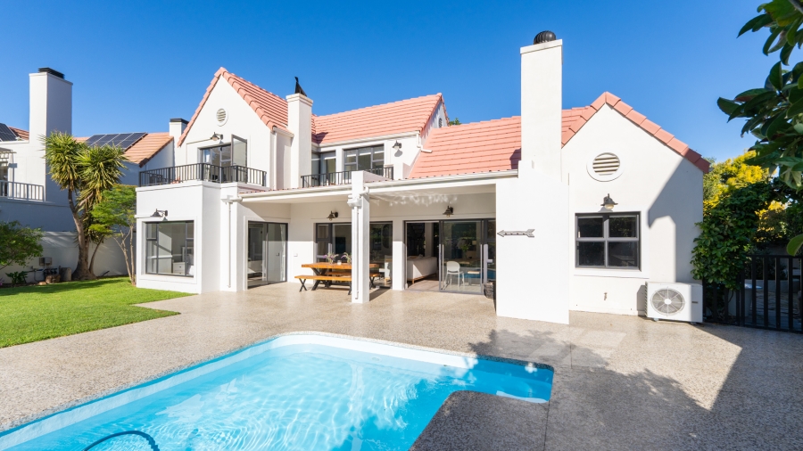 To Let 3 Bedroom Property for Rent in Boschenmeer Golf Country Estate Western Cape